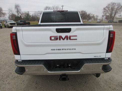 New 2026 GMC Sierra 2500 SLT w/ SLT Premium Package AWD/4WD image 6