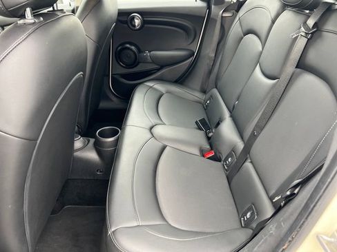 Used 2022 MINI Cooper 4-Door Hardtop FWD image 21