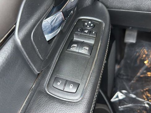 Used 2015 RAM 1500 Sport w/ Convenience Group RWD image 18