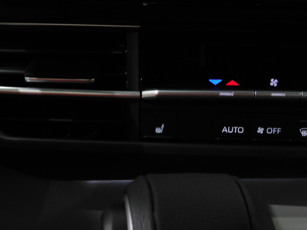 Used 2026 Toyota Sienna XSE AWD/4WD image 35