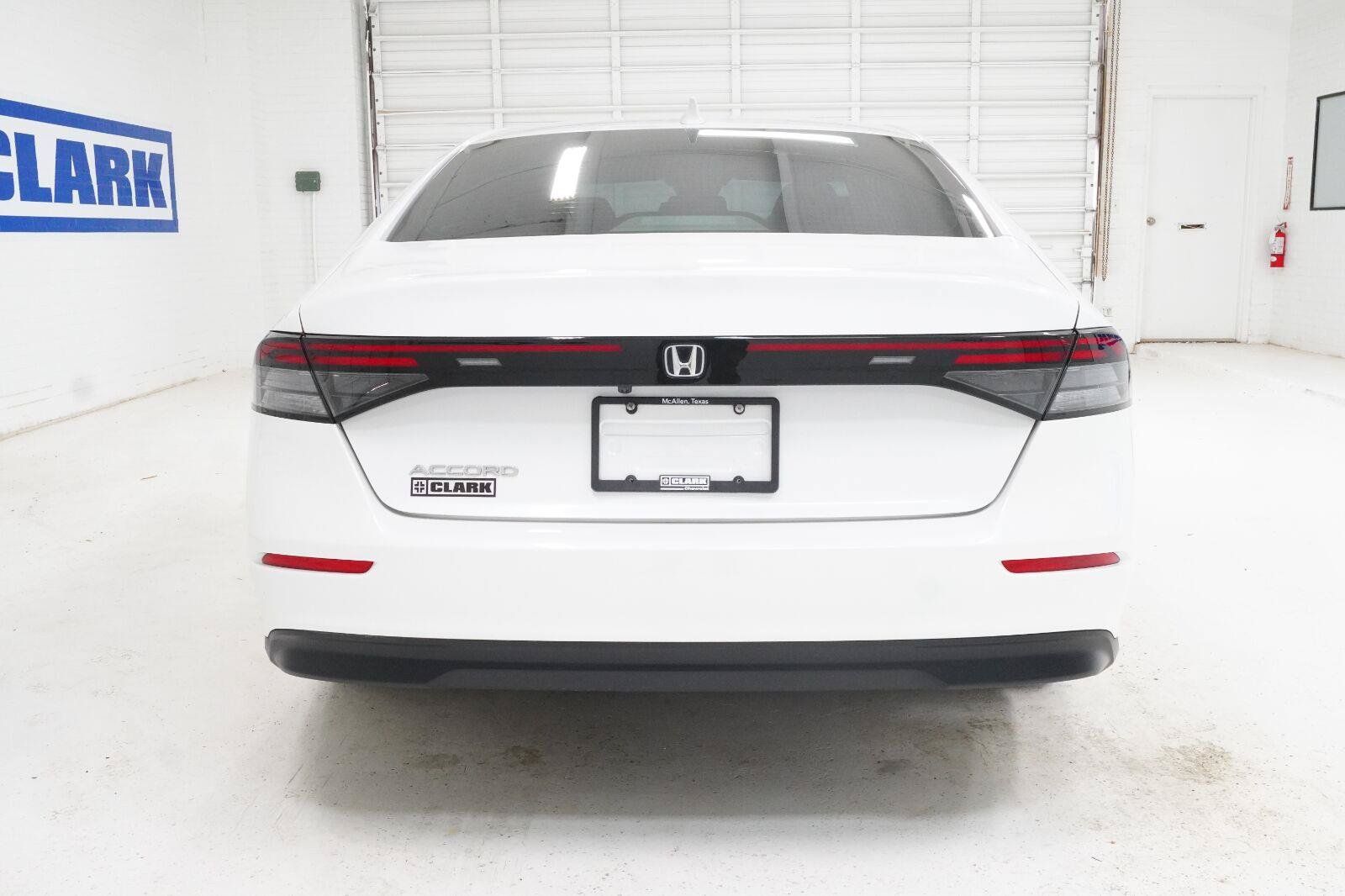 Used 2025 Honda Accord LX image 29