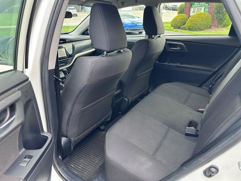 Used 2018 Toyota Corolla iM w/ All-Weather Mat Package FWD image 17