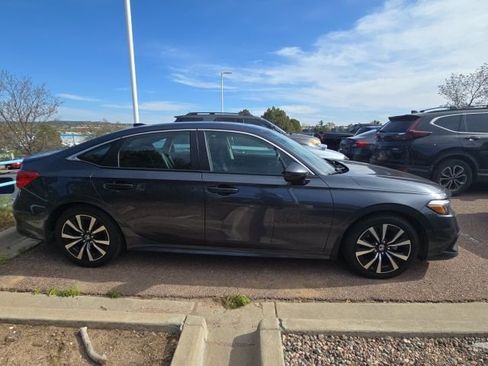 Used 2023 Honda Civic EX image 14