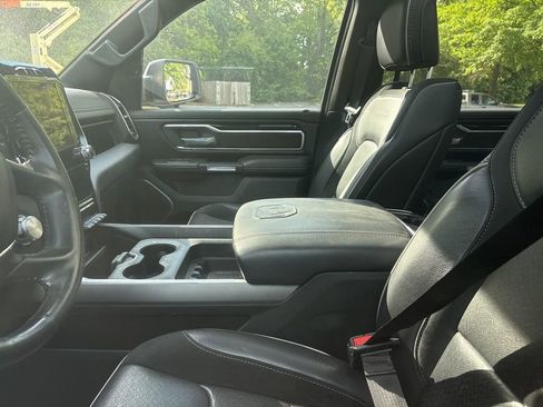 Used 2021 RAM 1500 Laramie w/ Sport Appearance Package AWD/4WD image 24