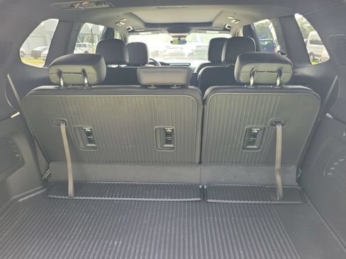 Used 2026 GMC Acadia AT4 w/ Luxury Package AWD/4WD image 11