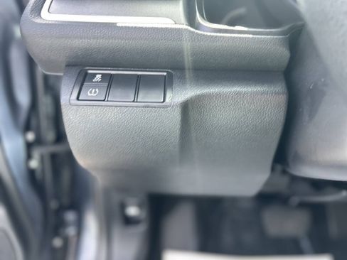 Used 2018 Honda Civic LX image 11
