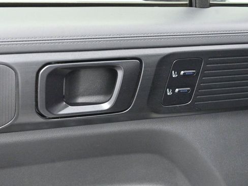 Used 2024 Hyundai Santa Fe Calligraphy AWD/4WD image 12