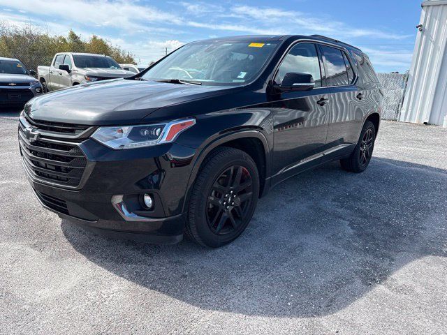 Used 2019 Chevrolet Traverse Premier w/ Redline Edition AWD/4WD image 3