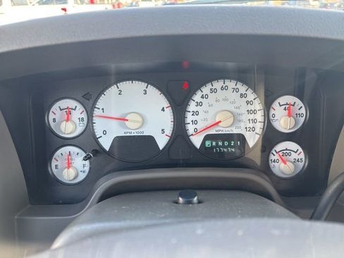 Used 2007 Dodge Ram 2500 Truck SLT image 17