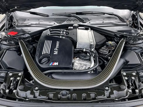Used 2016 BMW M4 Convertible RWD image 27