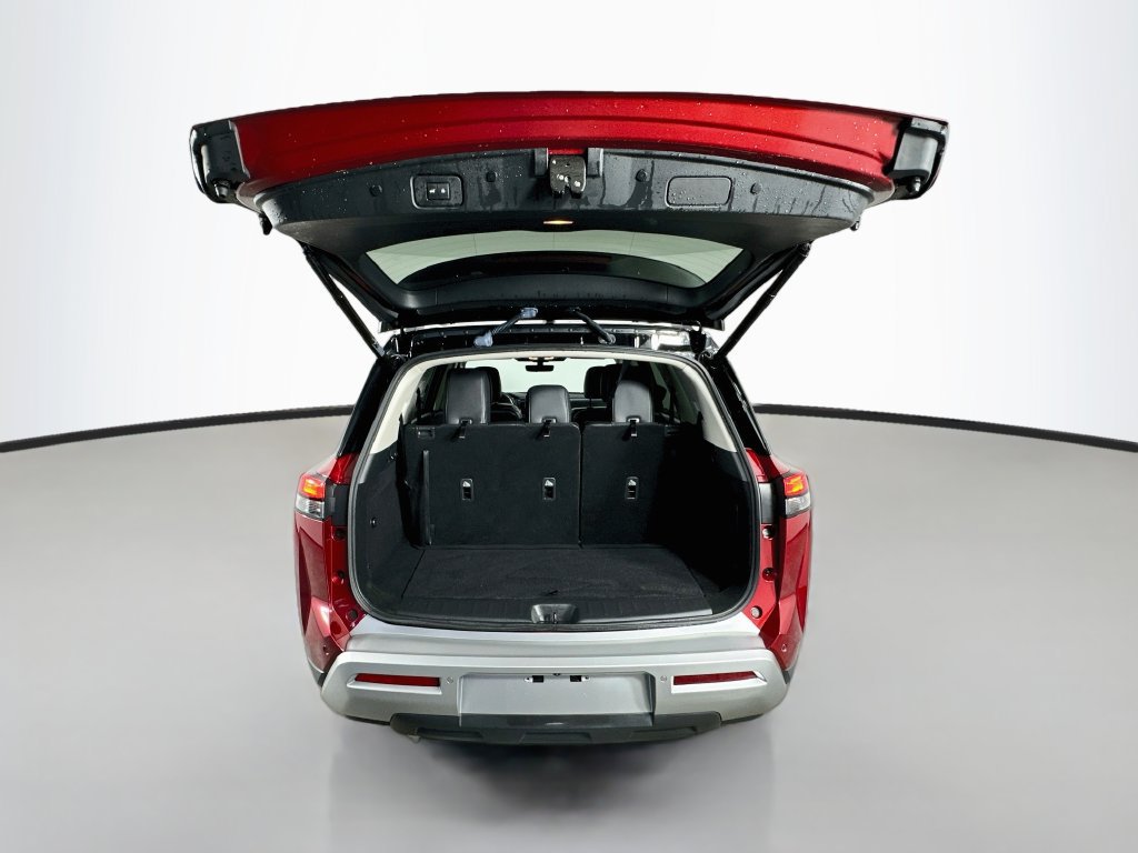 Used 2024 Nissan Pathfinder SL w/ SL Premium Package FWD image 29