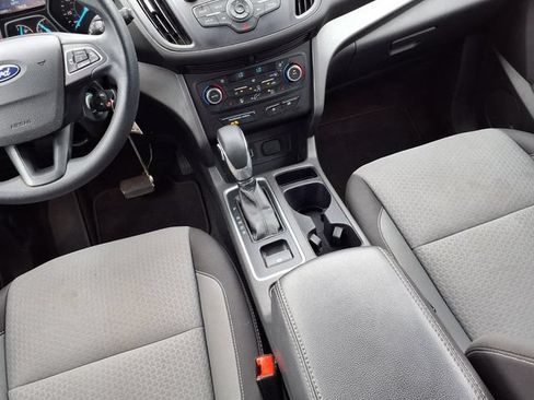 Used 2018 Ford Escape SE FWD image 10