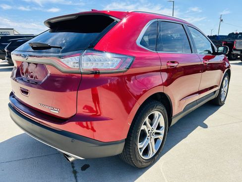 Used 2017 Ford Edge Titanium w/ Technology Package FWD image 37