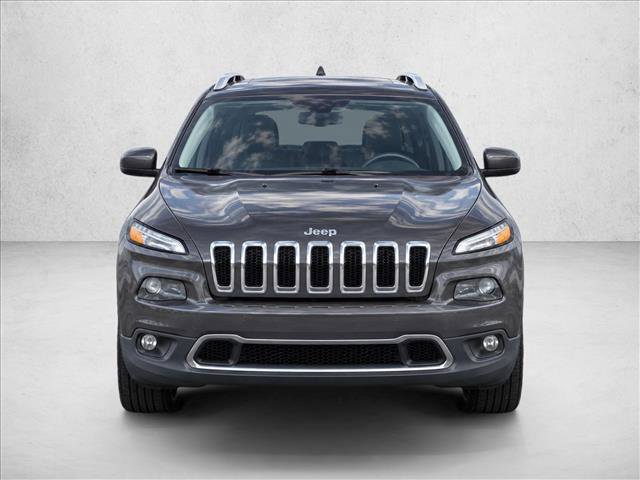 Used 2017 Jeep Cherokee Limited FWD image 2