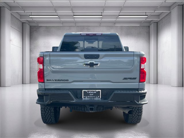 Used 2024 Chevrolet Silverado 2500 ZR2 w/ Technology Package AWD/4WD image 4