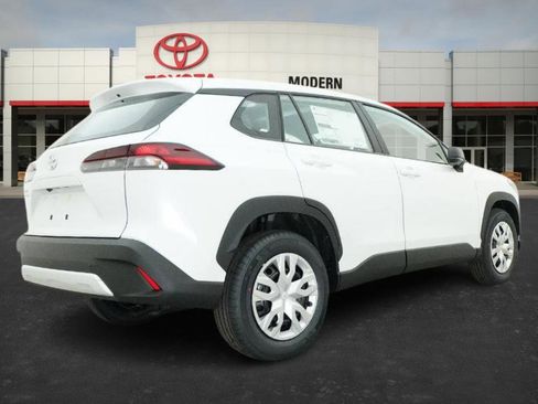 New 2026 Toyota Corolla Cross L image 21