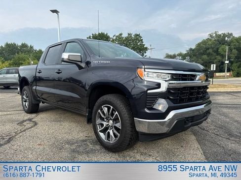 Used 2024 Chevrolet Silverado 1500 LT AWD/4WD image 1