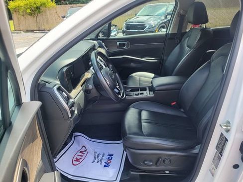 Certified 2023 Kia Sorento X-Line EX AWD/4WD image 11