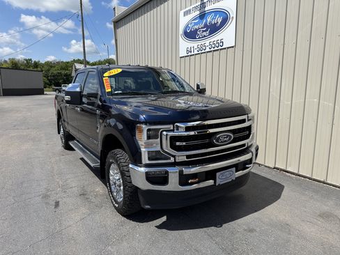 Used 2022 Ford F250 Lariat w/ Lariat Ultimate Package AWD/4WD image 5