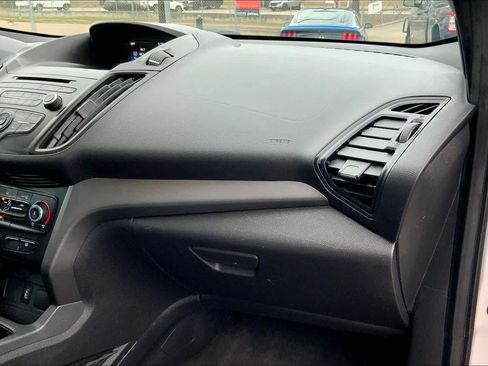 Used 2018 Ford Escape S image 18