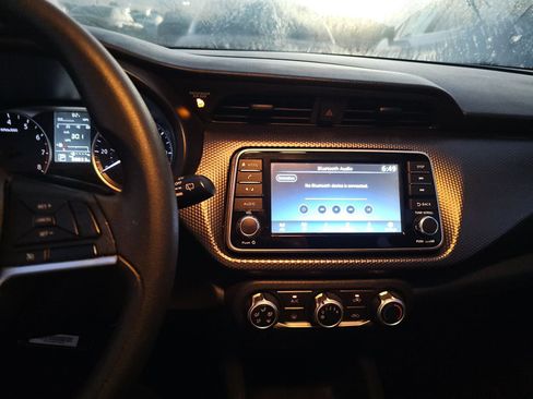 Used 2020 Nissan Kicks S FWD image 5