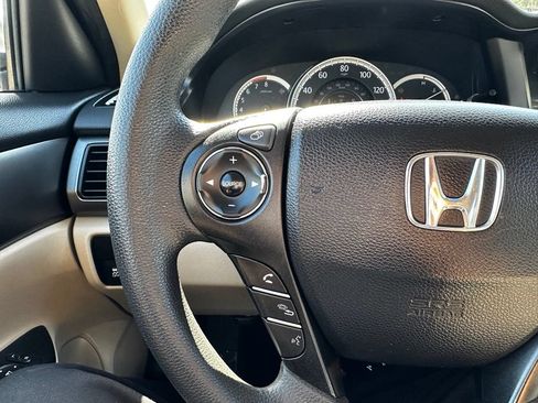 Used 2014 Honda Accord LX image 26