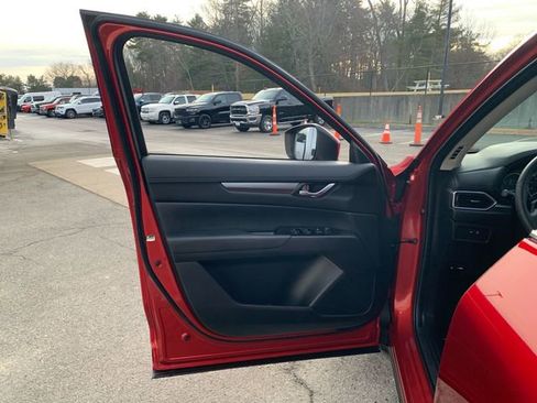 Used 2025 MAZDA CX-5 AWD 2.5 S w/ Select Package image 17