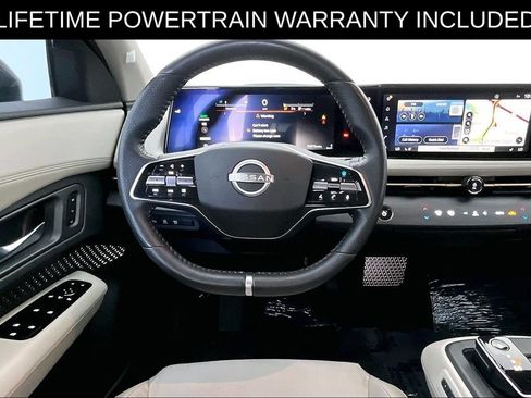 Used 2023 Nissan Ariya FWD image 6