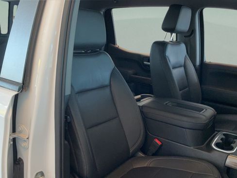 Used 2021 Chevrolet Silverado 1500 LT Trail Boss w/ Convenience Package II AWD/4WD image 35