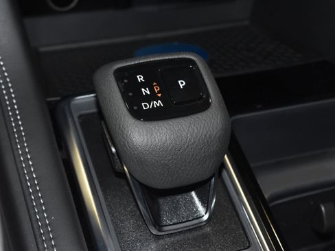 New 2026 Nissan Pathfinder Platinum w/ Cargo Package image 14