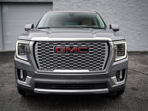 Used 2021 GMC Yukon Denali image 4