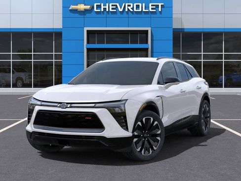 New 2025 Chevrolet Blazer EV RS image 40