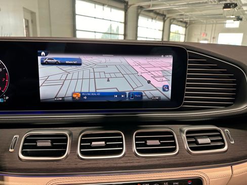 Used 2026 Mercedes-Benz GLE 350 4MATIC image 9