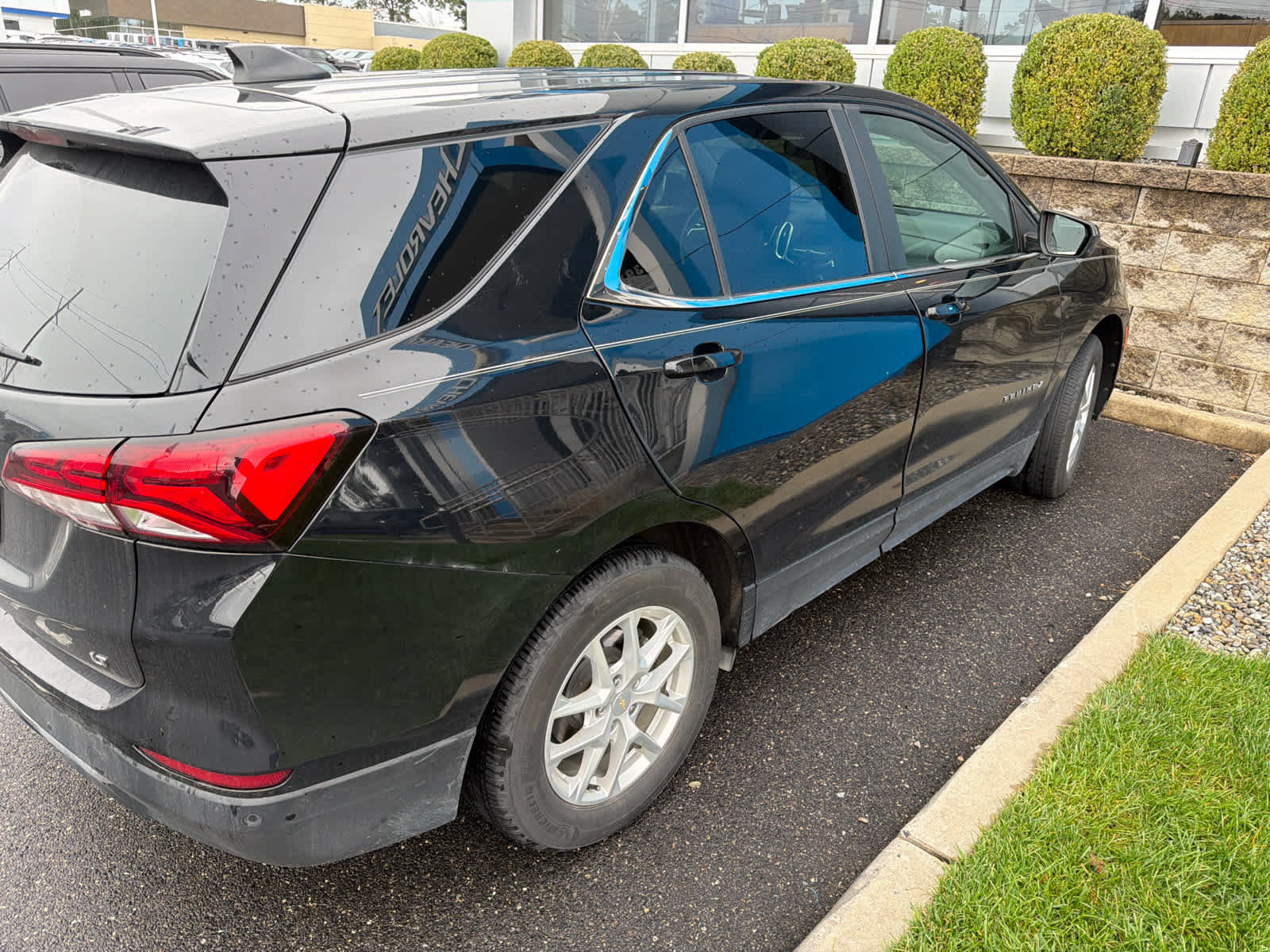 Certified 2023 Chevrolet Equinox LT FWD image 3