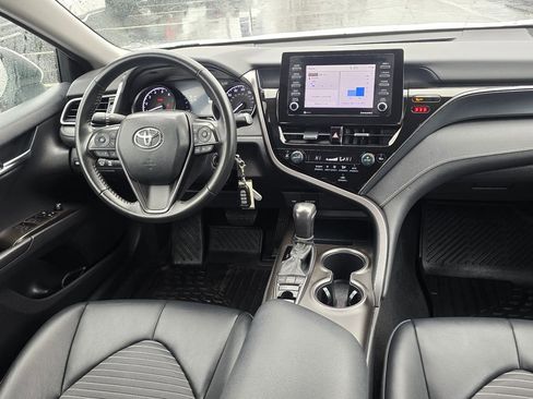 Used 2023 Toyota Camry SE AWD/4WD image 13