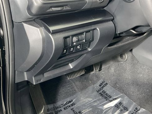 Used 2023 Subaru Crosstrek 2.5i Sport image 10