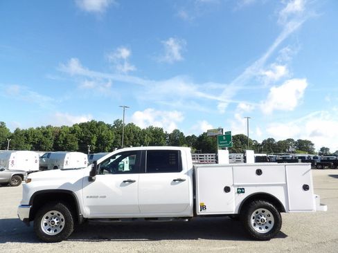 Used 2025 Chevrolet Silverado 3500 W/T w/ WT/CX Safety Package AWD/4WD image 72