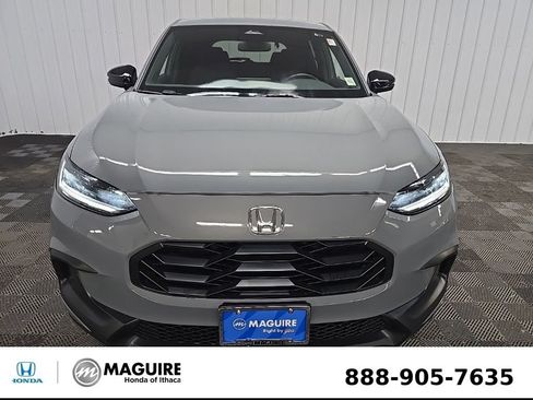 Used 2024 Honda HR-V Sport image 8