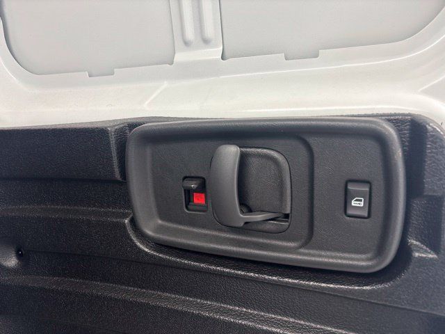 Used 2021 Chevrolet Express 2500 w/ Driver Convenience Package RWD image 9