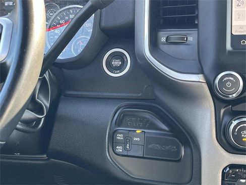 Used 2024 RAM 3500 Big Horn image 18