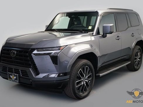 Used 2026 Lexus GX 550 w/ Accessory Package (2T) image 3