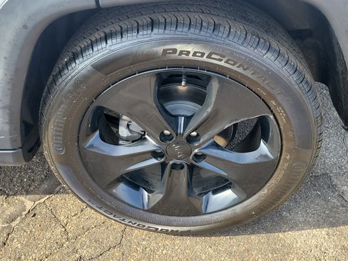 Used 2021 Jeep Compass Latitude image 5