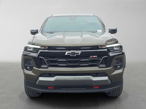 Used 2024 Chevrolet Colorado Z71 w/ Z71 Convenience Package 2 AWD/4WD image 8
