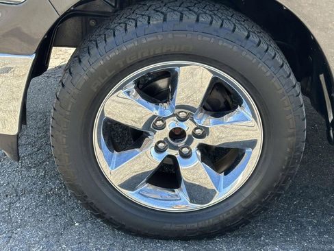 Used 2018 RAM 1500 Big Horn AWD/4WD image 9