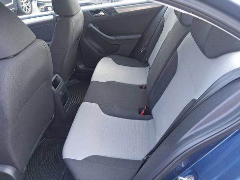Used 2017 Volkswagen Jetta S FWD image 12