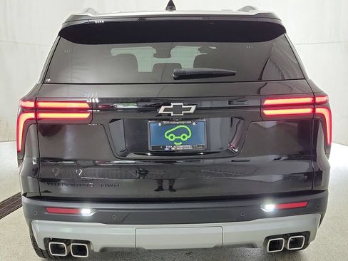 Certified 2025 Chevrolet Traverse Z71 w/ Driver Confidence Package AWD/4WD image 4