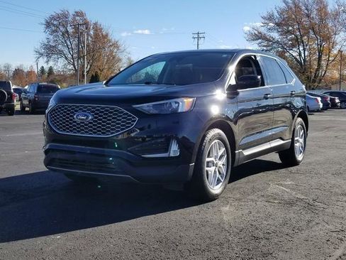 Certified 2024 Ford Edge SEL w/ Convenience Package image 9