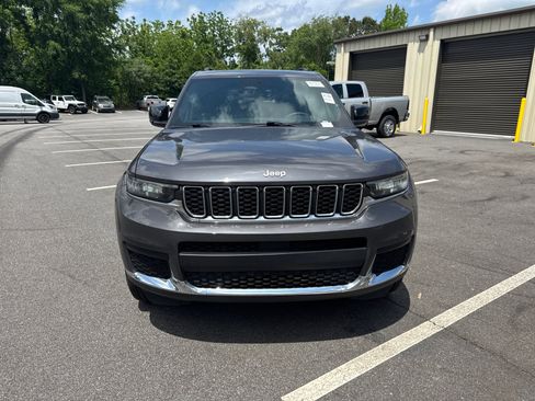 Used 2025 Jeep Grand Cherokee L Laredo w/ Luxury Tech Group I AWD/4WD image 2