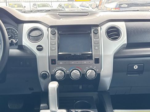Used 2015 Toyota Tundra SR5 w/ TRD Off Road Package AWD/4WD image 18