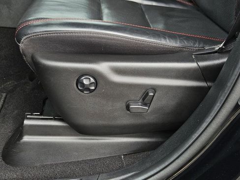 Used 2024 Dodge Durango GT image 25